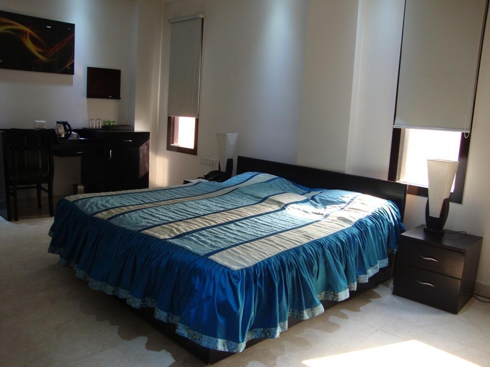 Oyo Flagship 18940 Hotel Swathi New Delhi Extérieur photo