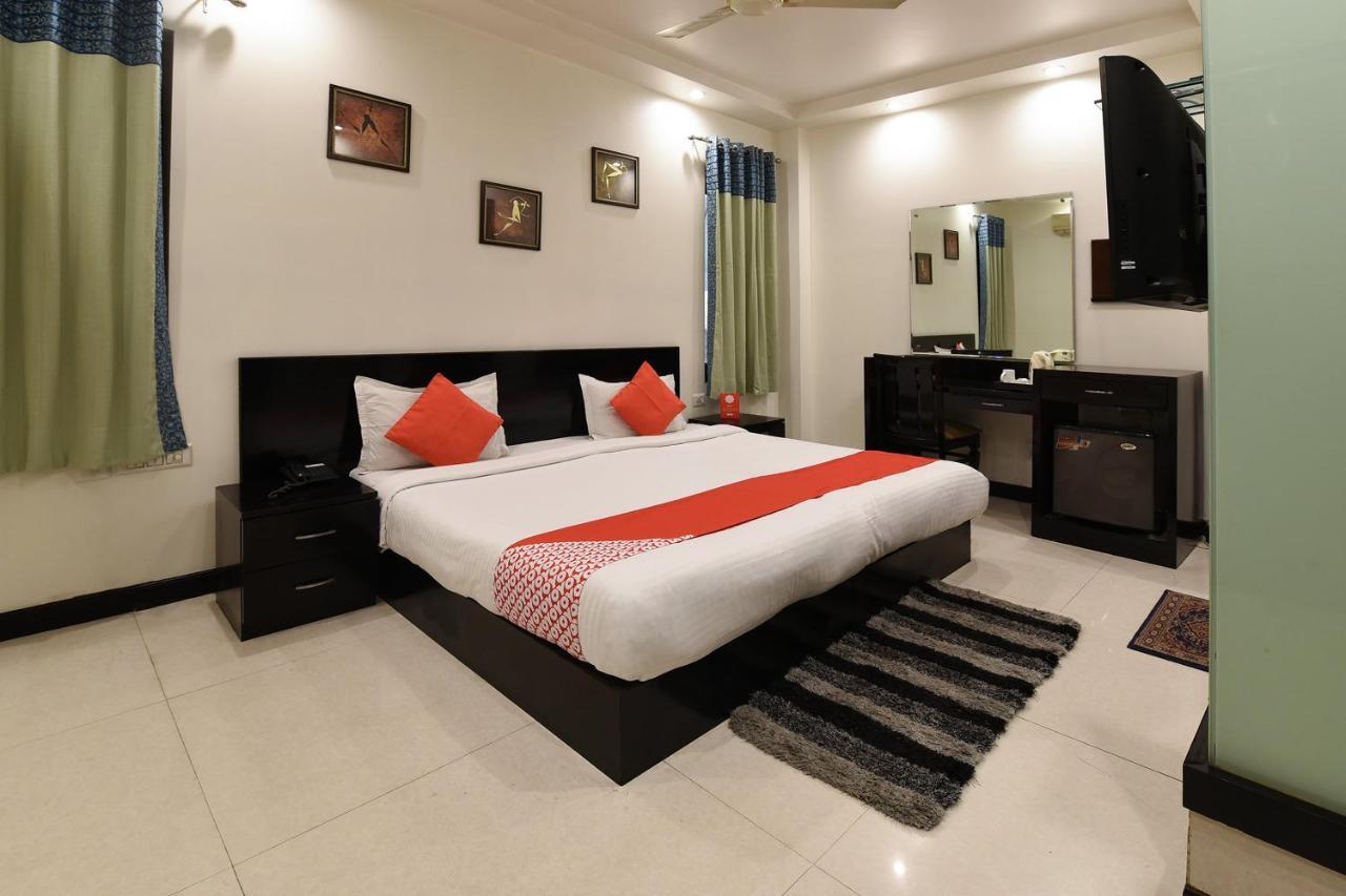Oyo Flagship 18940 Hotel Swathi New Delhi Extérieur photo