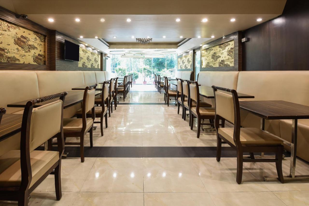 Oyo Flagship 18940 Hotel Swathi New Delhi Extérieur photo
